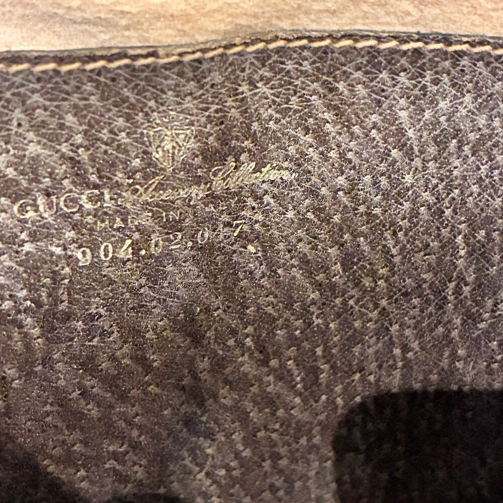 Vintage Gucci Supreme Crossbody Handbag - Picture 11 of 12